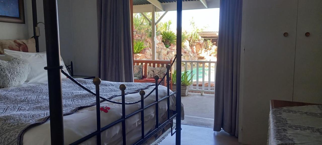 Beit Shalom Before Known As Best Little Guesthouse Oudtshoorn Luaran gambar