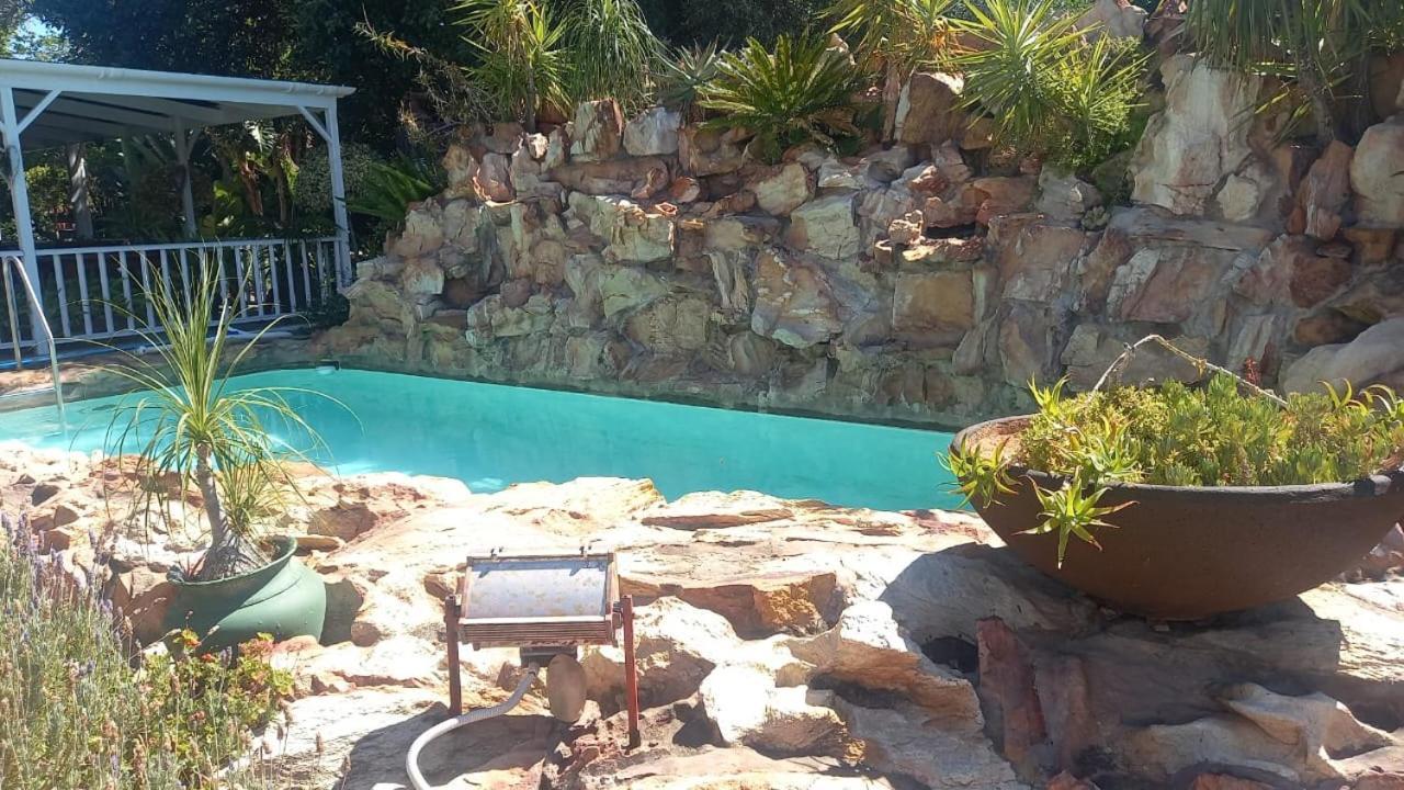 Beit Shalom Before Known As Best Little Guesthouse Oudtshoorn Luaran gambar